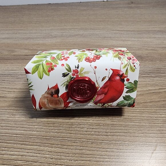 Michel Design Works Poinsettia Shea Butter Soap - Picture 2 of 4